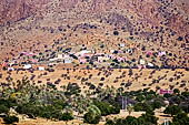 Marocco meridionale - Escursione nella vale di Ameln, nei pressi di Tafraoute, tra antichi villaggi berberi. 